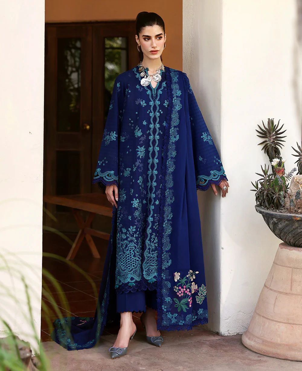 Republic Women's Wear