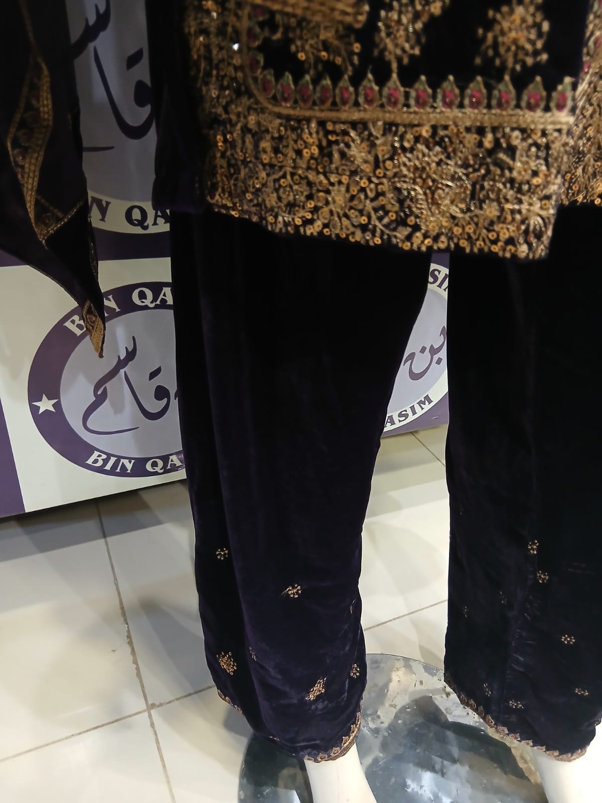 BAROQUE JAZMIN VELVET