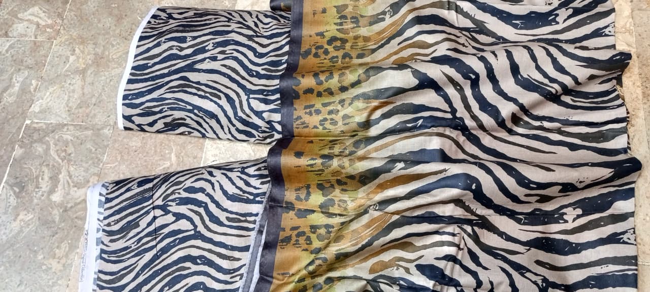 Mix Brand 3 Pcs Digital  Printed Lawn Al-Karam Kasturi