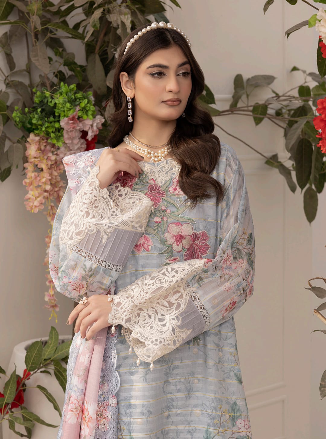 ZALEA CUVIC JACQUARD READY TO WEAR BY ADAN'S LIBAS