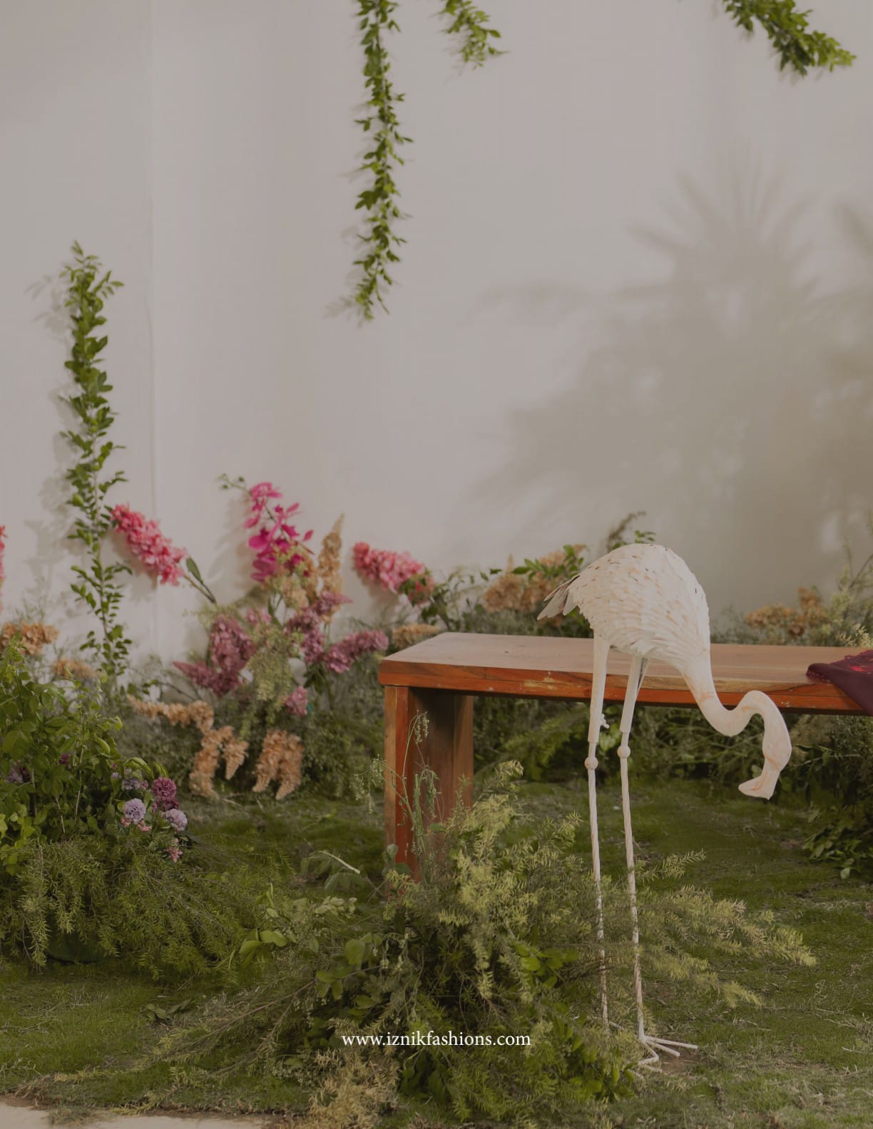 IZNIK LUXURY FESTIVE EDITION