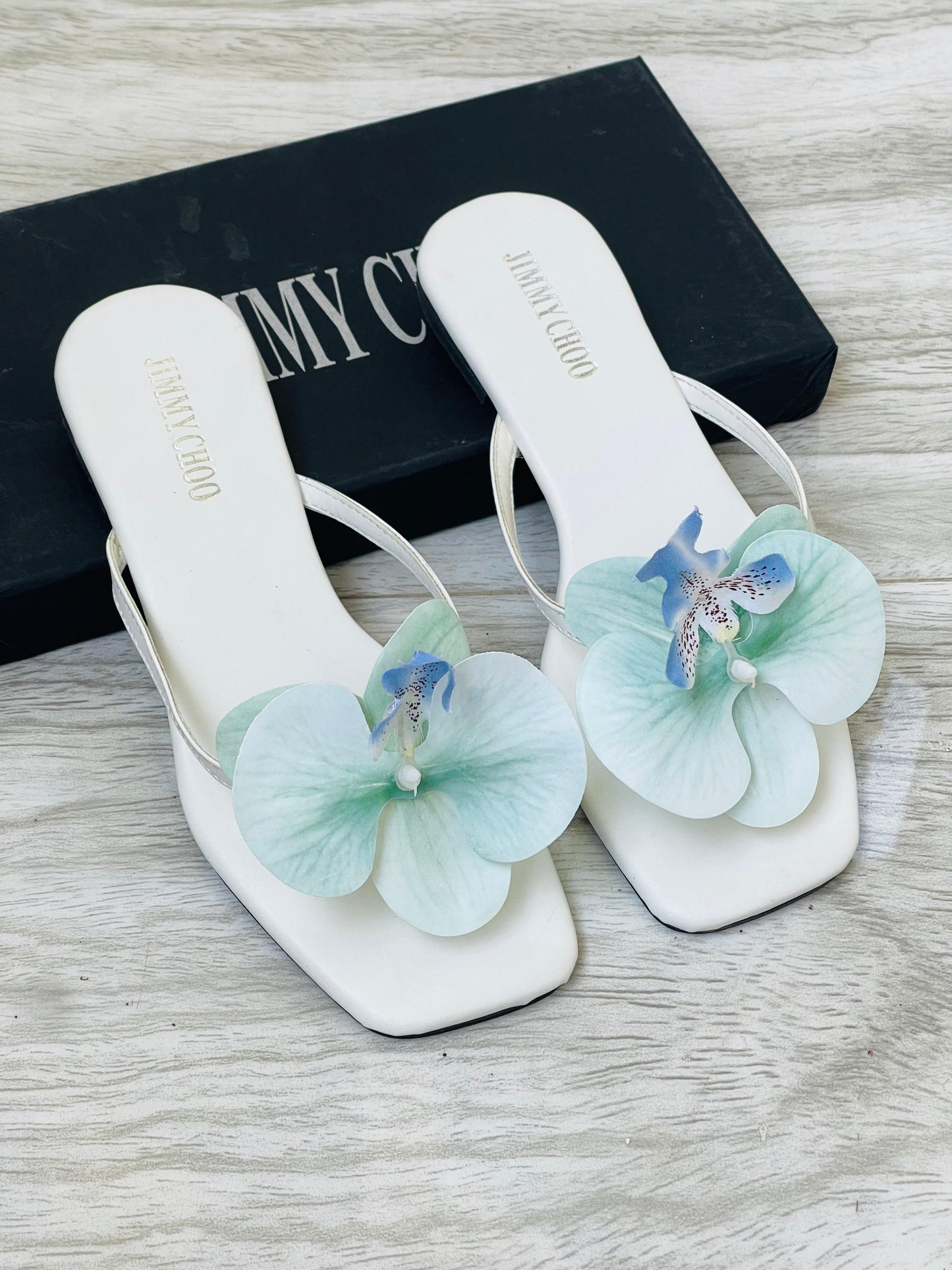 JIMMY CHOO ORCHID FLATS