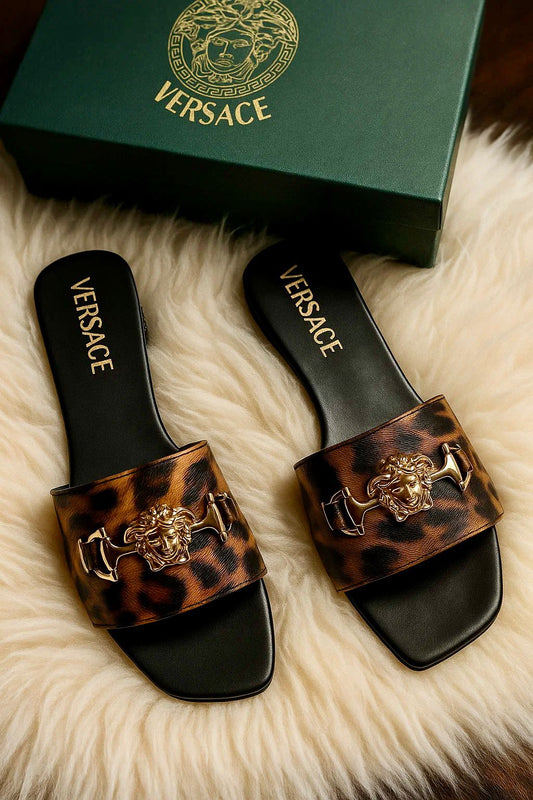 VERSACE