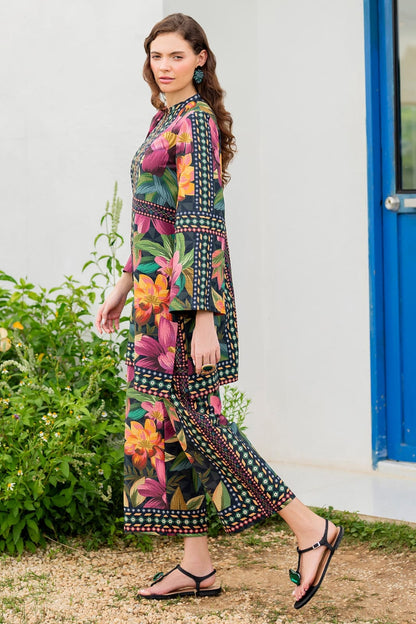 SILK COLLECTION Floral Digital Printed