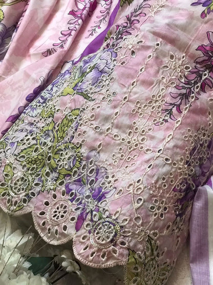 Baroque Chicken Kari Collection