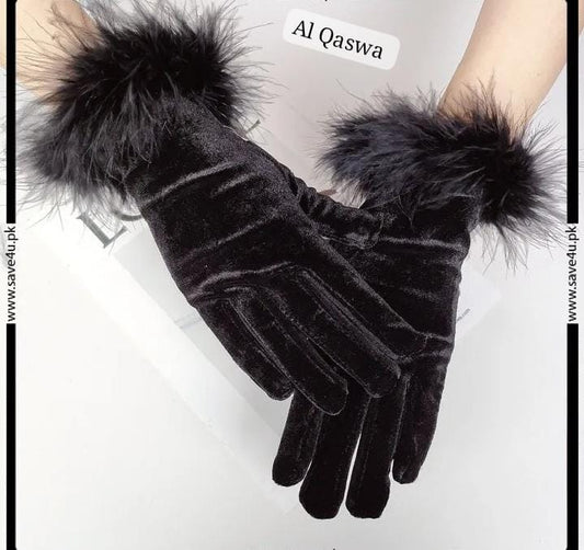 Velvet fur glove