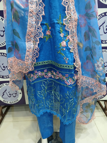 ASIFA NABEEL STITCHING