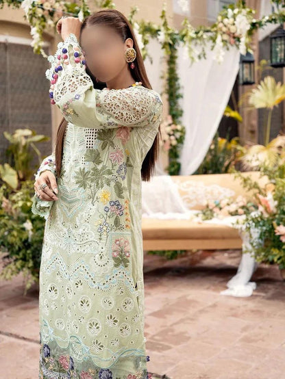 MARYAM HUSSAIN CHIKANKARI LAWN