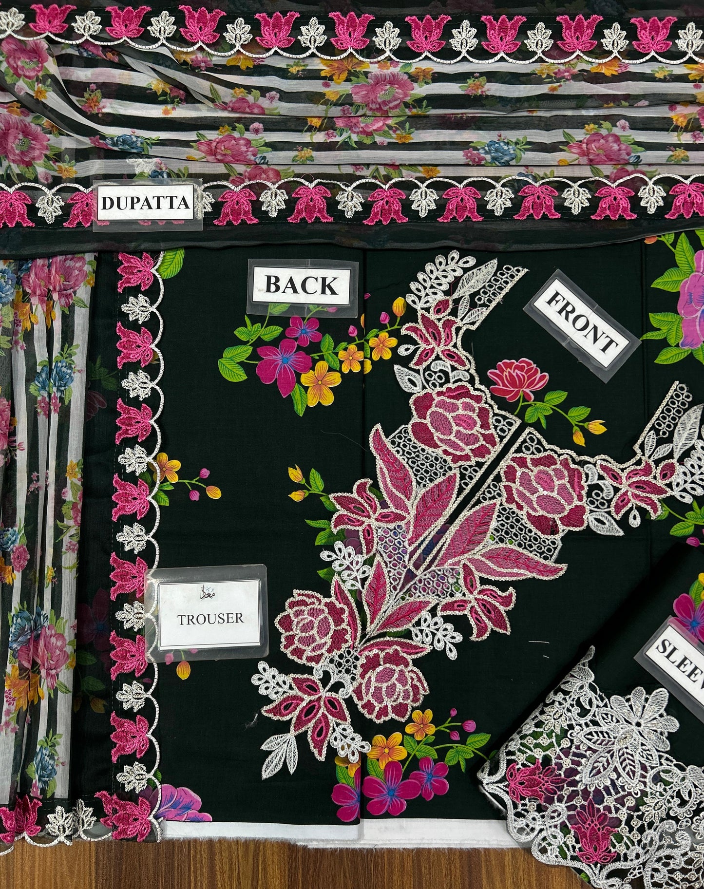 Aneela’s Collection LAWN COLLECTION