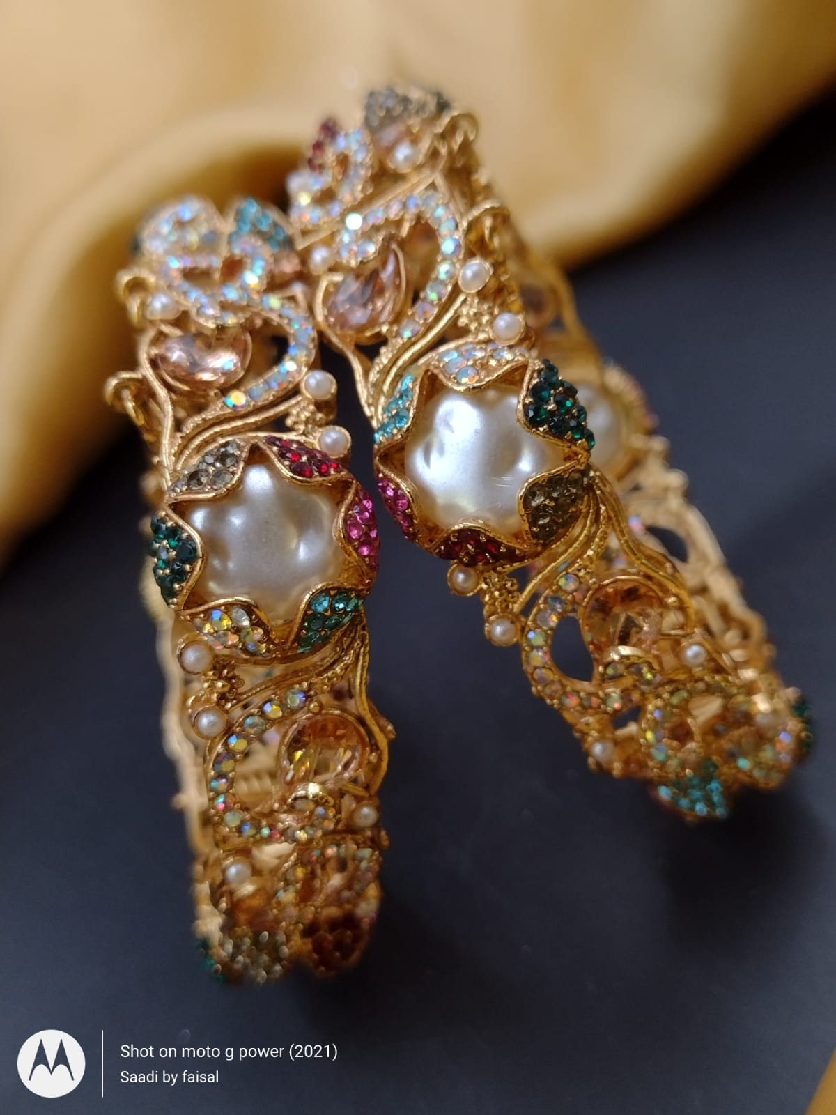 Design Stylish Navratn Mother pal Bangle Openable