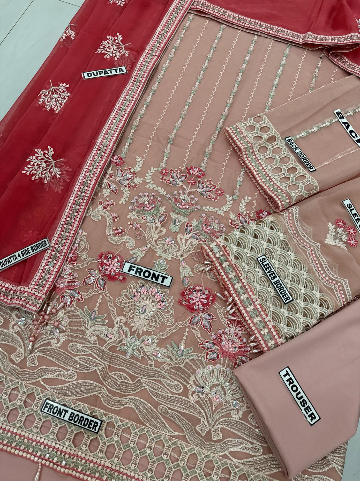 HUSN-E-SUROSHI Collection