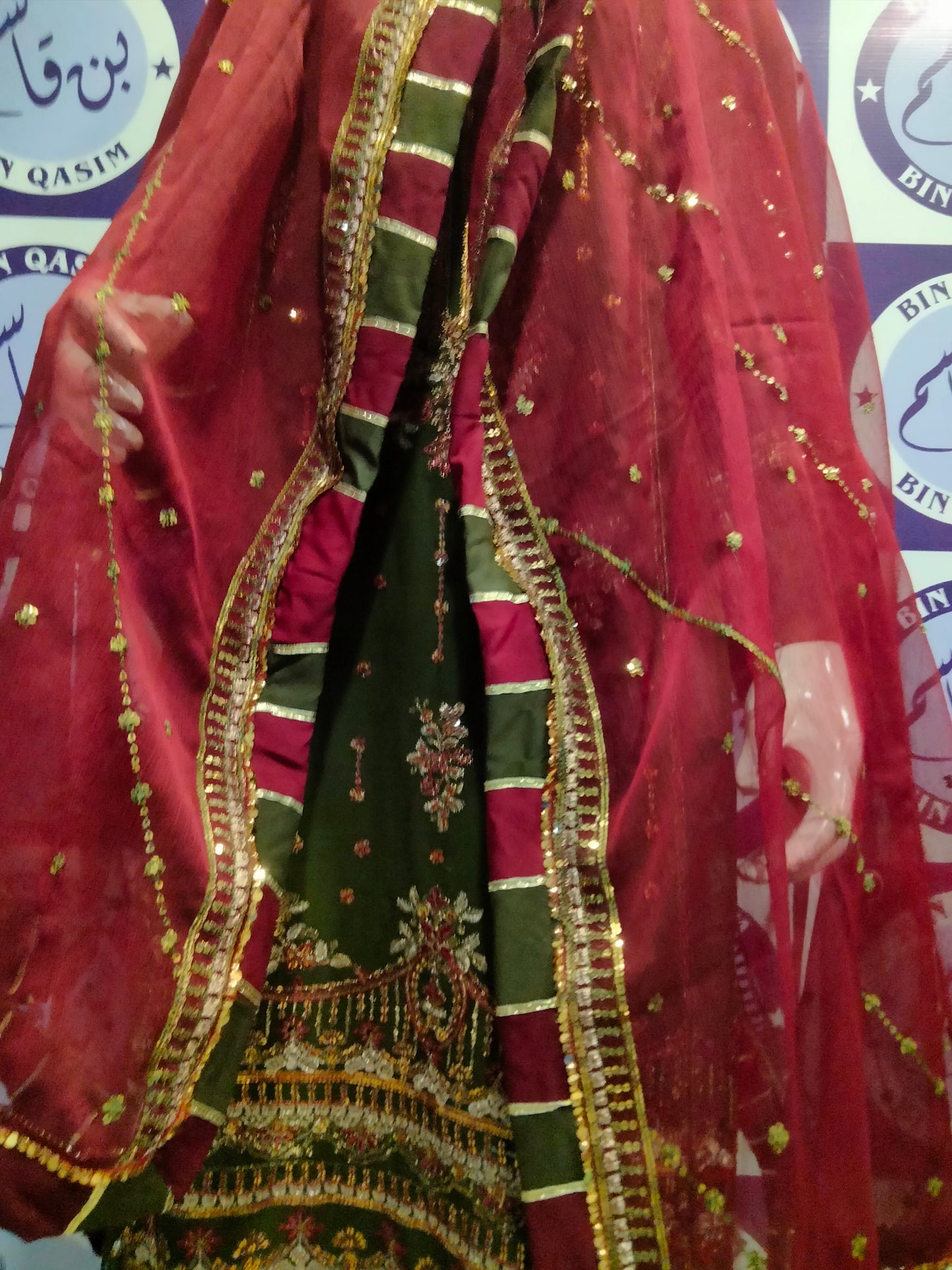 Asim Jofa Stitching