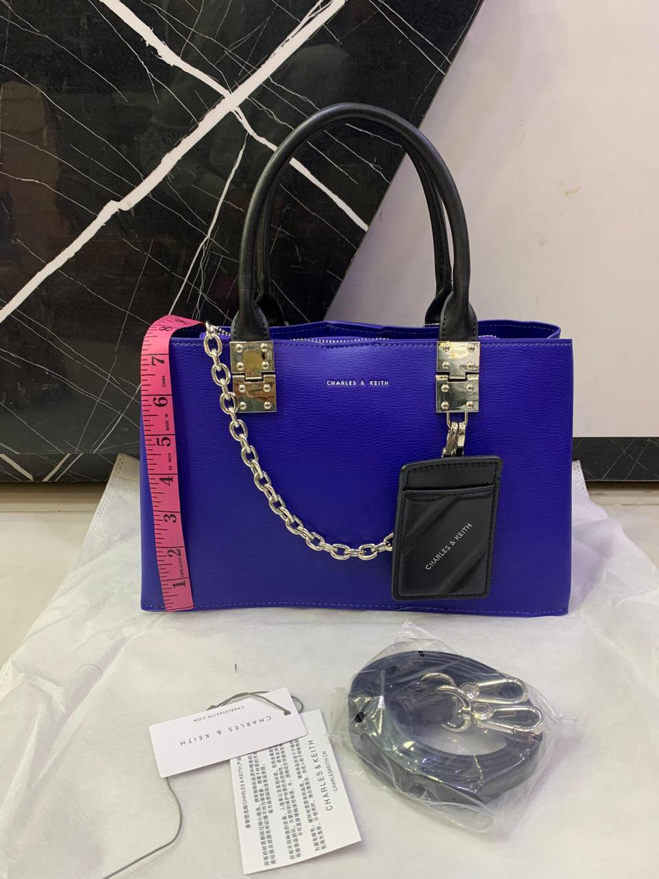 CHARLES & KEITH