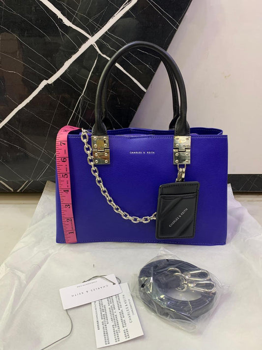 CHARLES & KEITH