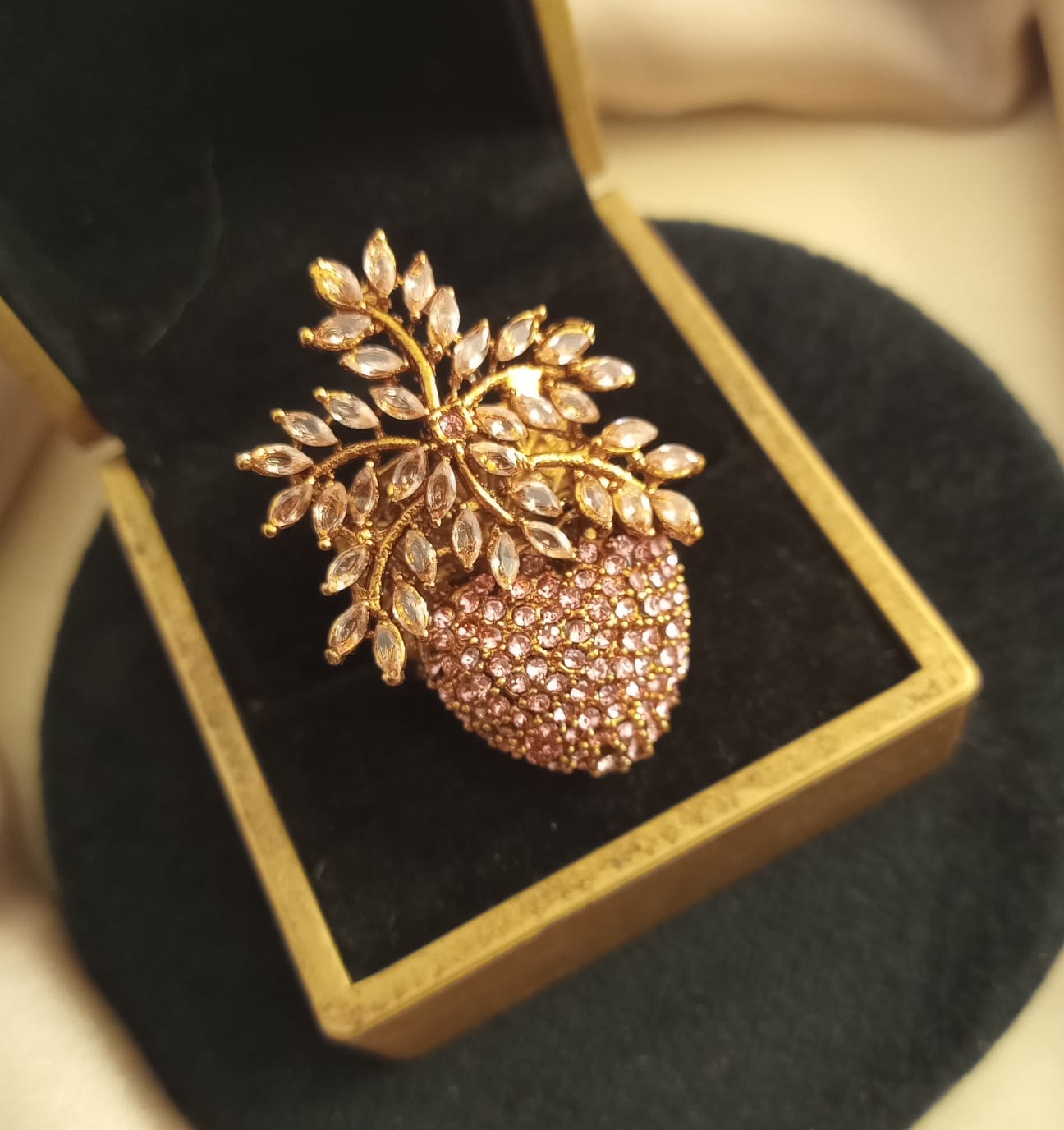 Stone Work Pineapple 🍍