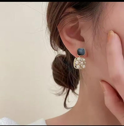 Earring