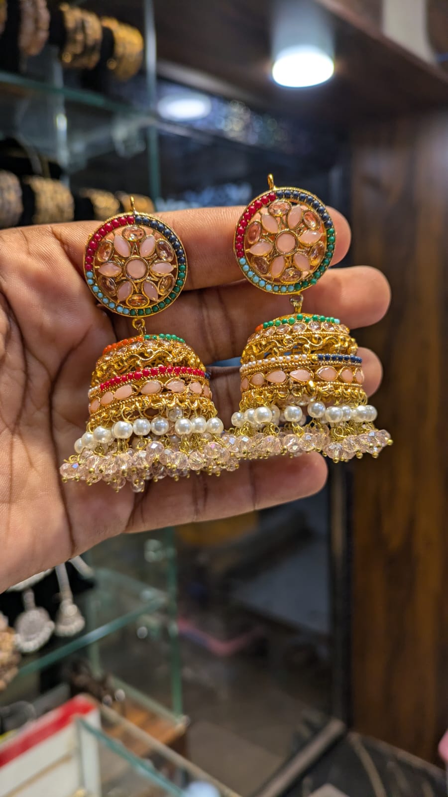 Designer Noratan Jumki