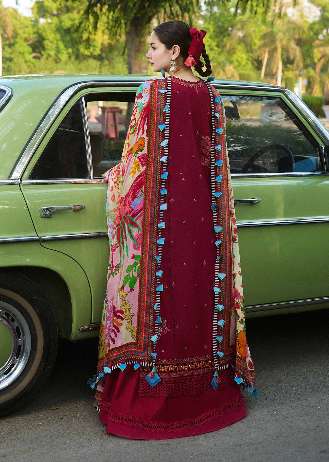 HUSSAIN REHAR LUXURY LAWN COLLECTION