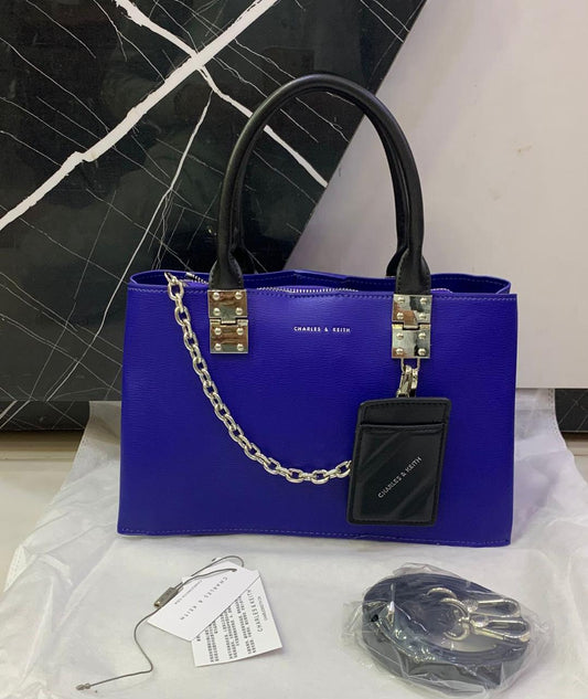 CHARLES & KEITH
