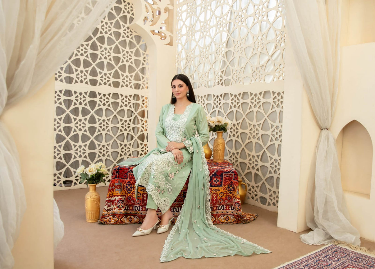 ELSINE LAWN