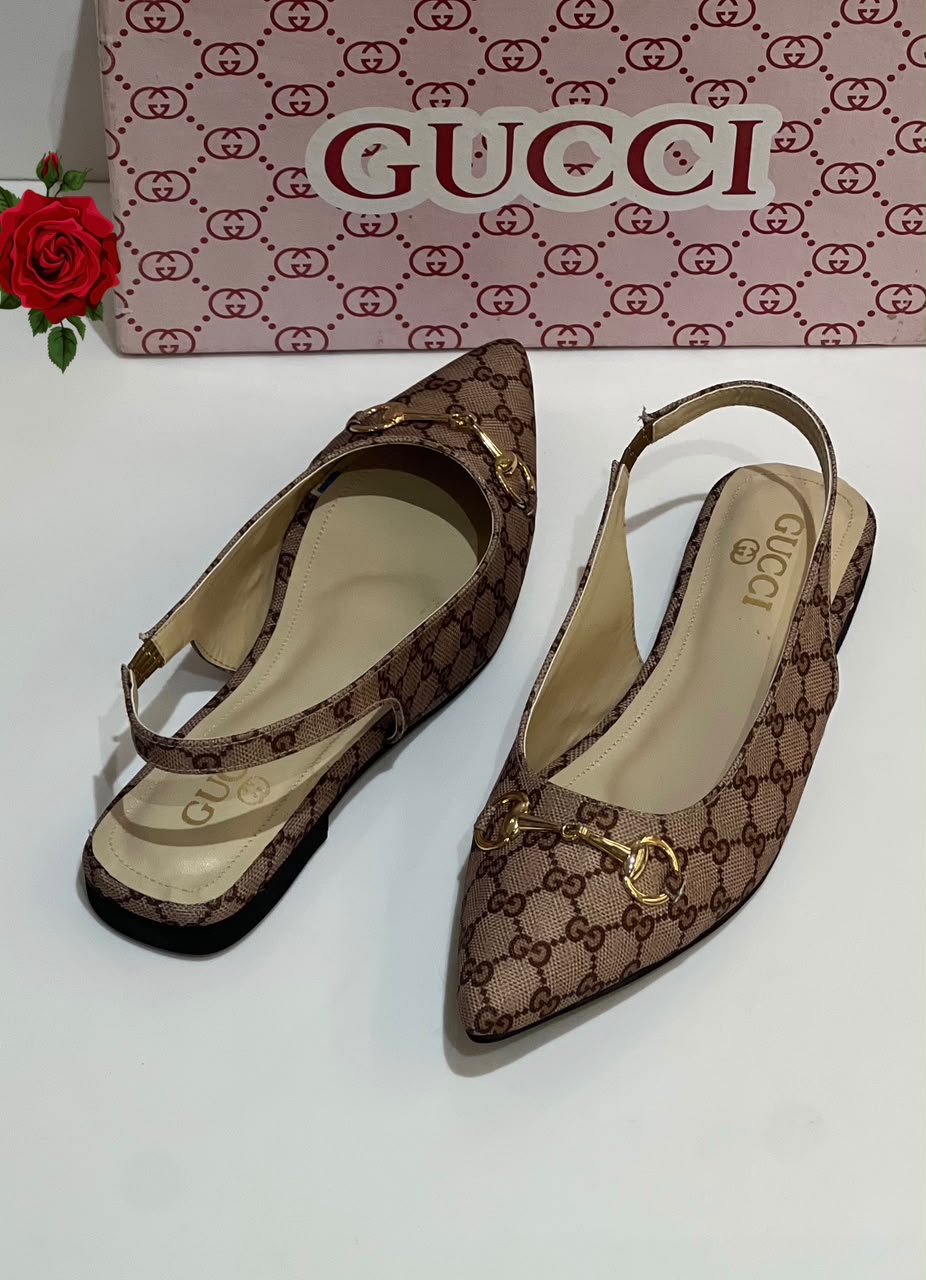 Gucci Chain Flat pumps