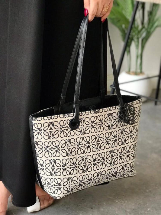 LOEWE Handbag