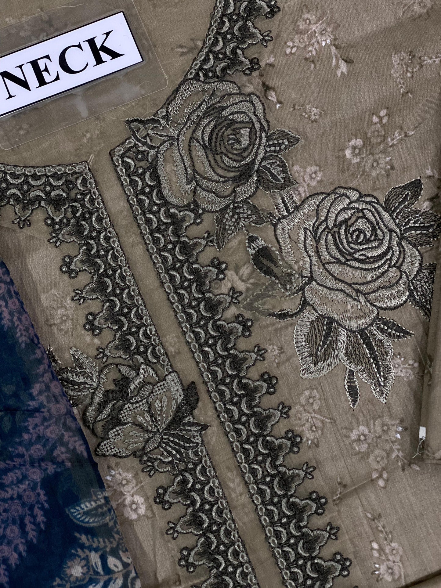 IZNIK LAWN COLLECTION