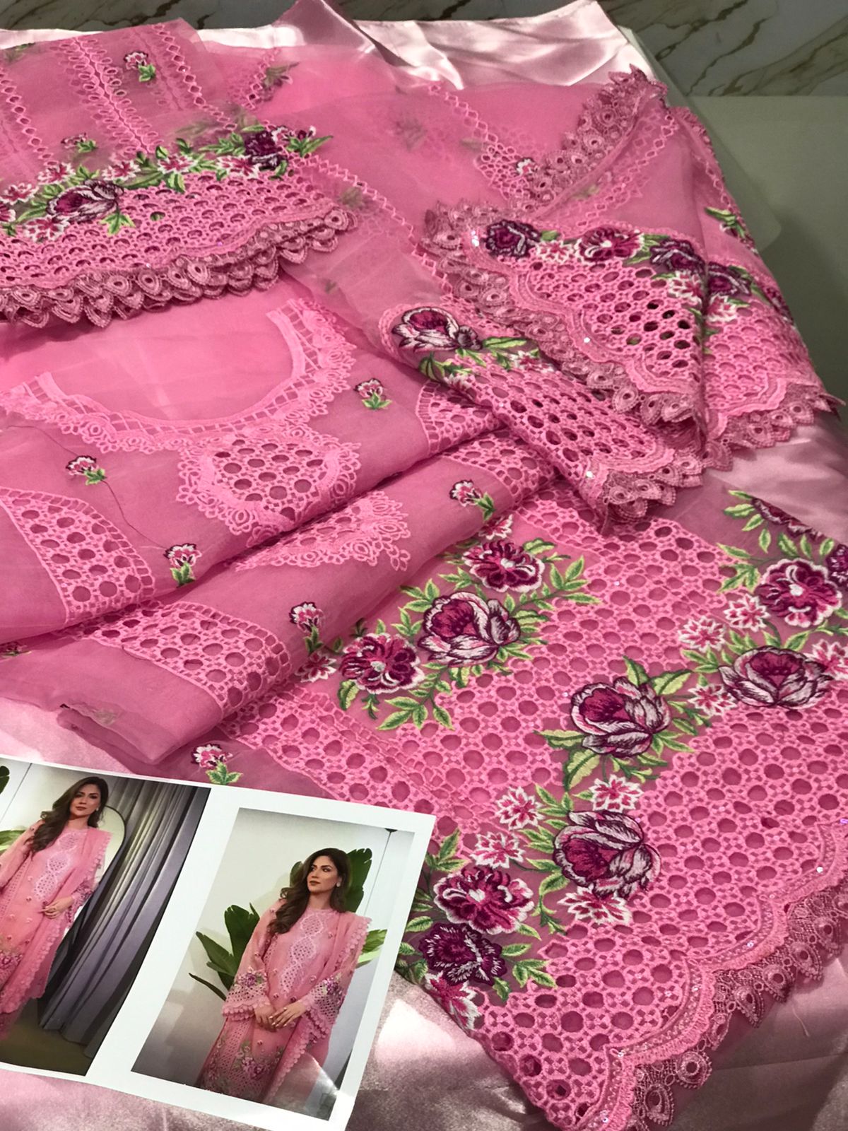 ANEELAS ORGANZA EMBROIDERED CHIKAN KARI