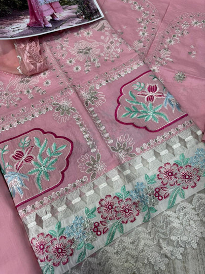 Republic Women's Wear