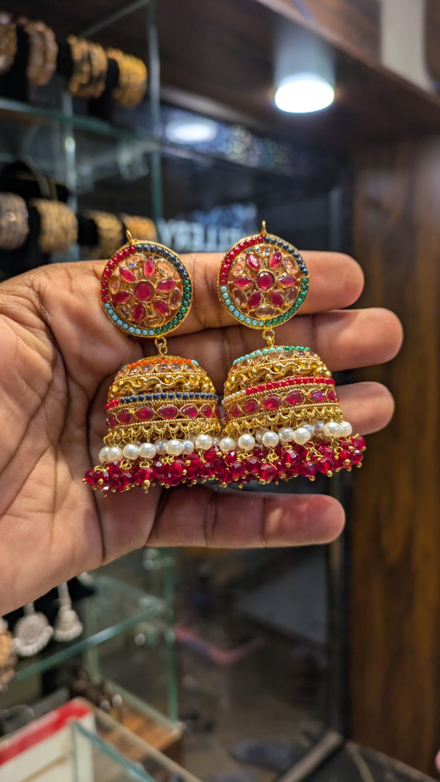 Designer Noratan Jumki