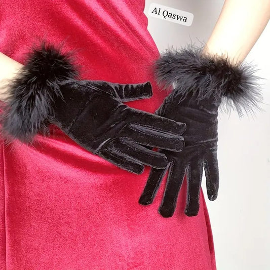 Velvet fur glove