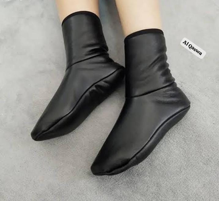 LEATHER SOCKS MEN AND WOMEN