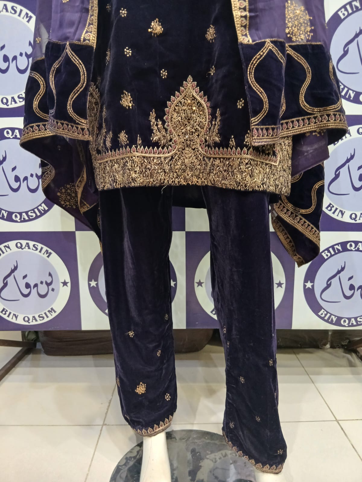 BAROQUE JAZMIN VELVET