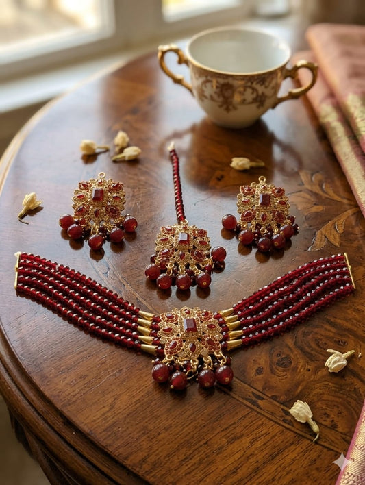Beautiful Chokat Set