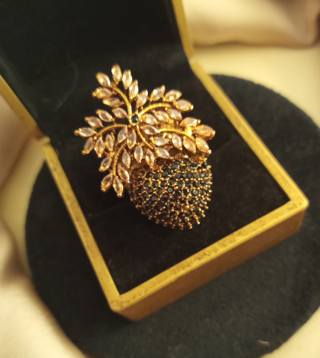 Stone Work Pineapple 🍍