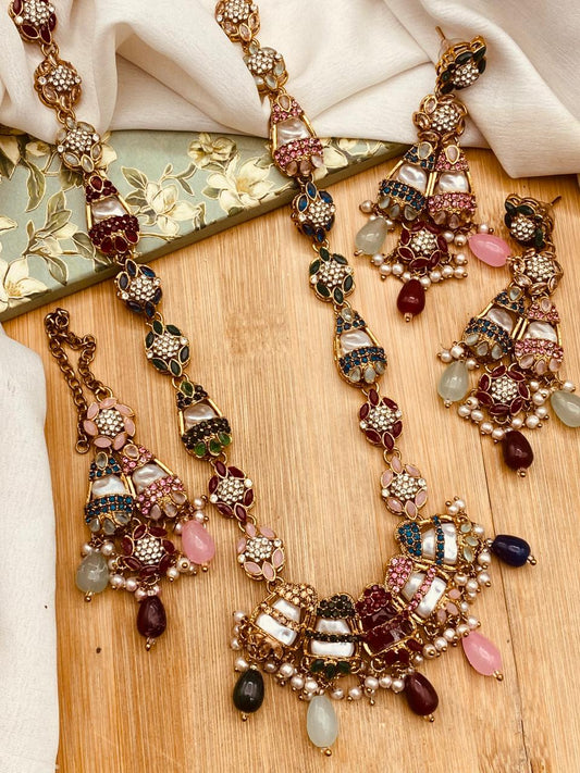 Elevate your style with stunning women’s jewellery