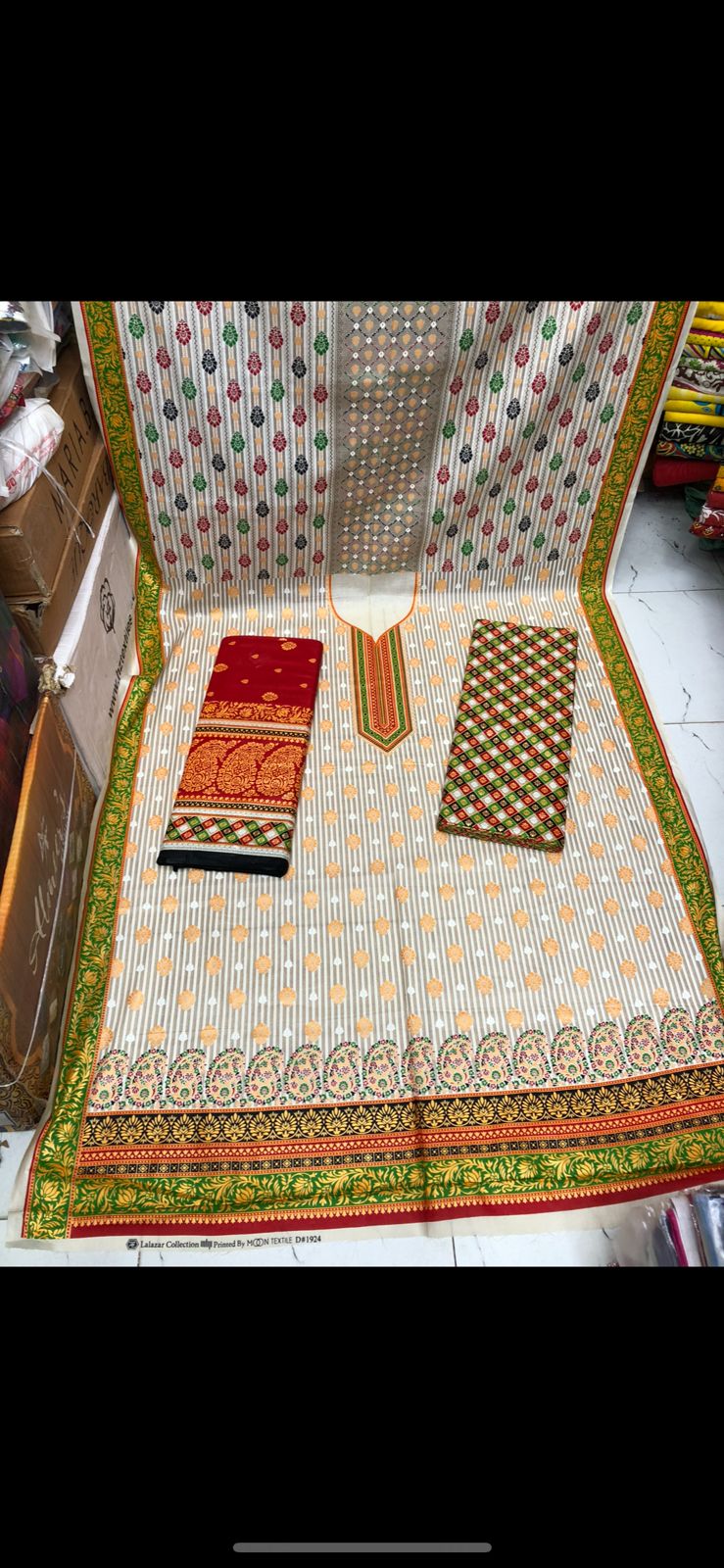 AK Kasturi Classic / Lalazar Classic