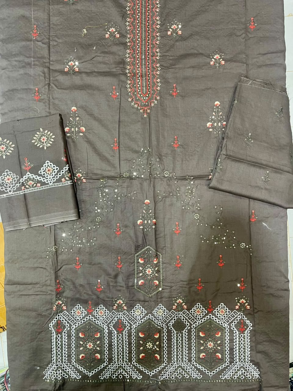 Mix Brand ALZOHAIB & HZ TEXTILE