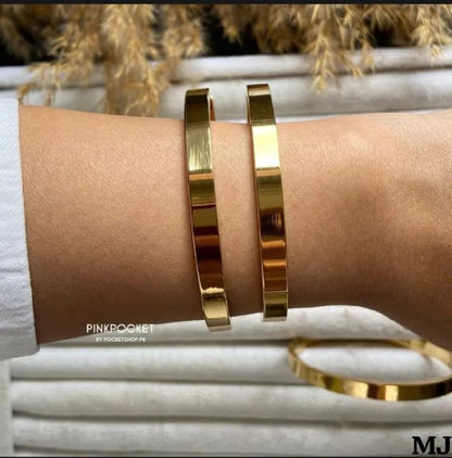 GOLD PLATED 2 PIECE BANGLES SET