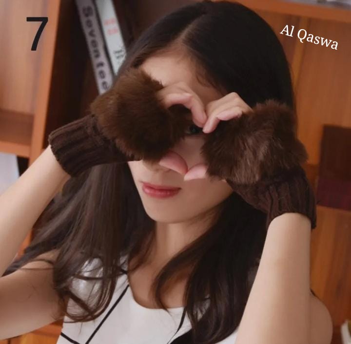 Fluffy fur half glove for ladies and girls