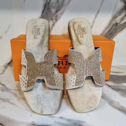 Hermes stone flat