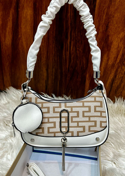 Girl’s heavy crossbody bag