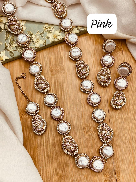 Elevate your style with stunning women’s jewellery