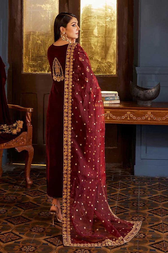 Zainab Chottani Velvet COLLECTION