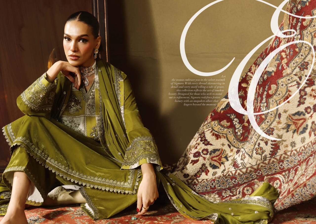 Charizma Signora Velvet Embroidered