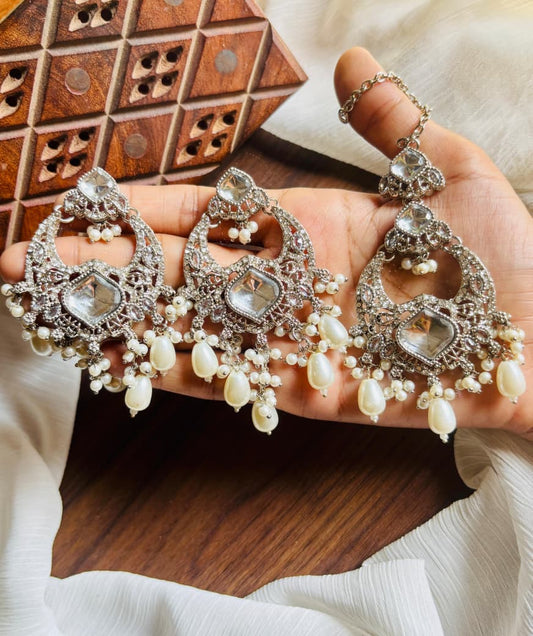 Earrings Tika