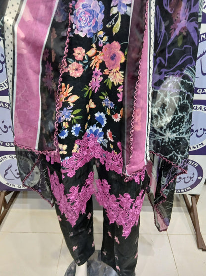 ASIFA NABEEL STITCHING