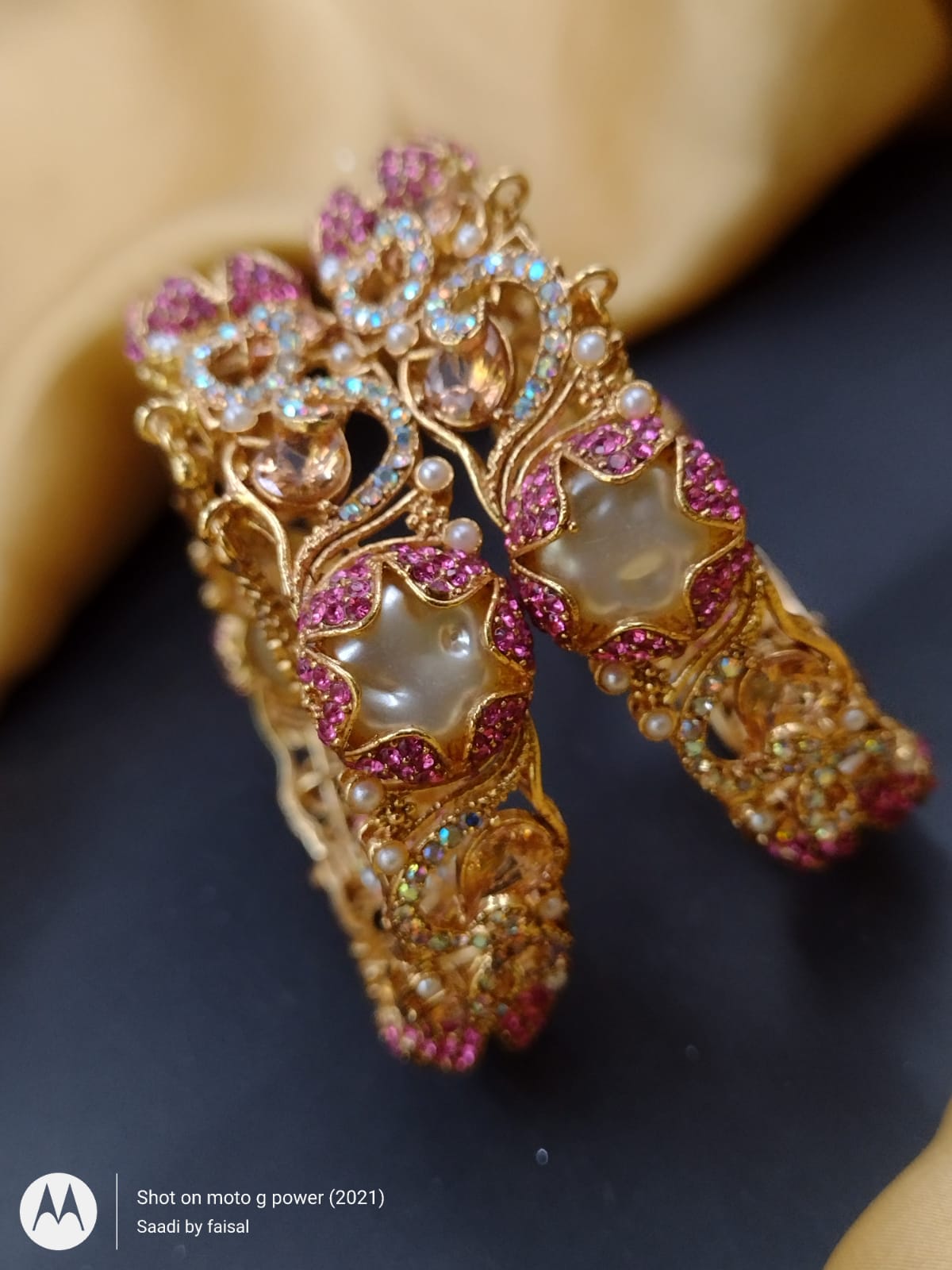 Design Stylish Navratn Mother pal Bangle Openable