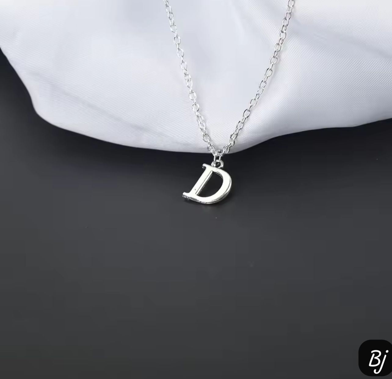 Customize Initial Alphabets English For Her