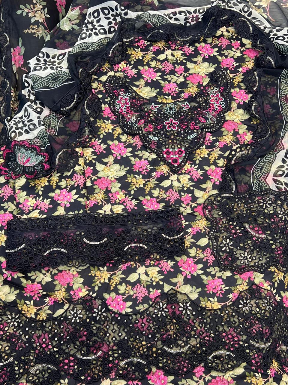 Crimson LAWN COLLECTION 2026